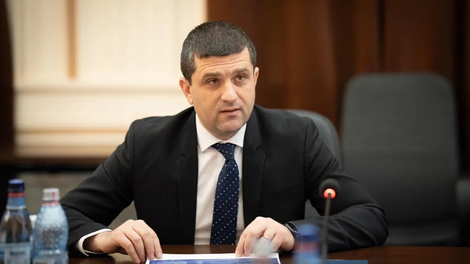 Radu Miruță: "România folosește banii din SAFE pentru a 'învia' fabricile din industria națională de armament"