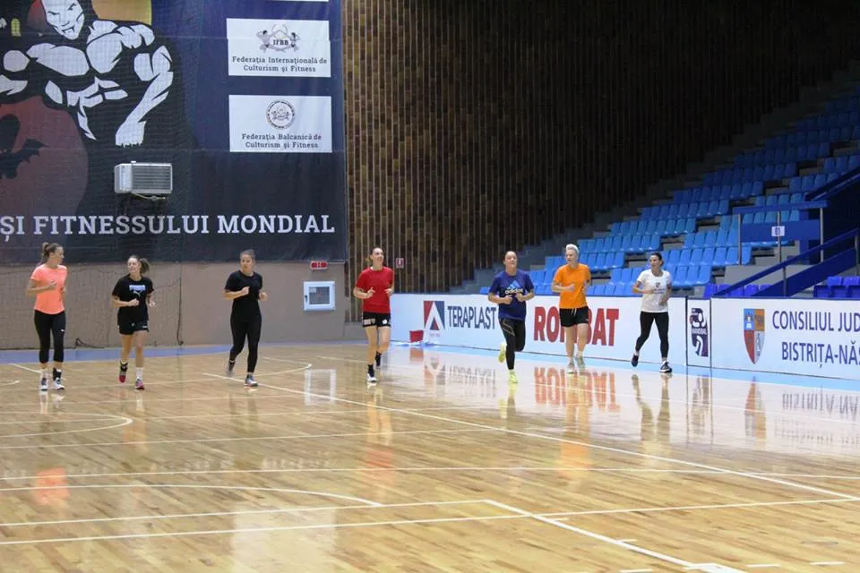 Echipa de handbal feminim CS Gloria 2018 a început pregătirile pentru noul sezon competițional (FOTO)
