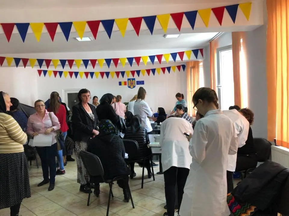 Femeile din Căianu Mic au manifestat interes crescut pentru testările gratuite privind depistarea cancerului de sân (FOTO)