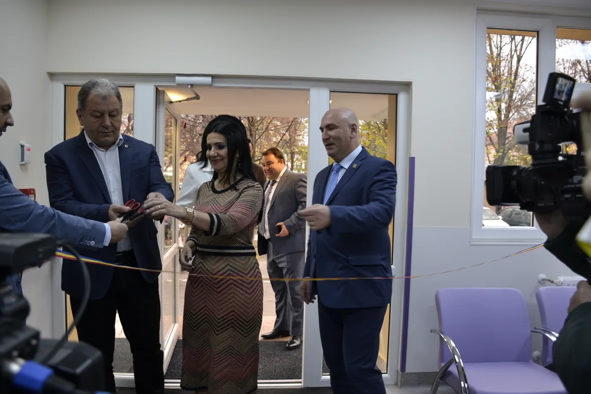Ministrul Sănătății, Sorina Pintea, la Bistrița: ”Calitatea actului medical începe de la diagnostic!” (FOTO)