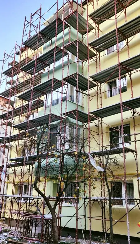 Primăria Bistrița a semnat contractul de finanțare pentru reabilitarea termică a cinci blocuri din oraș