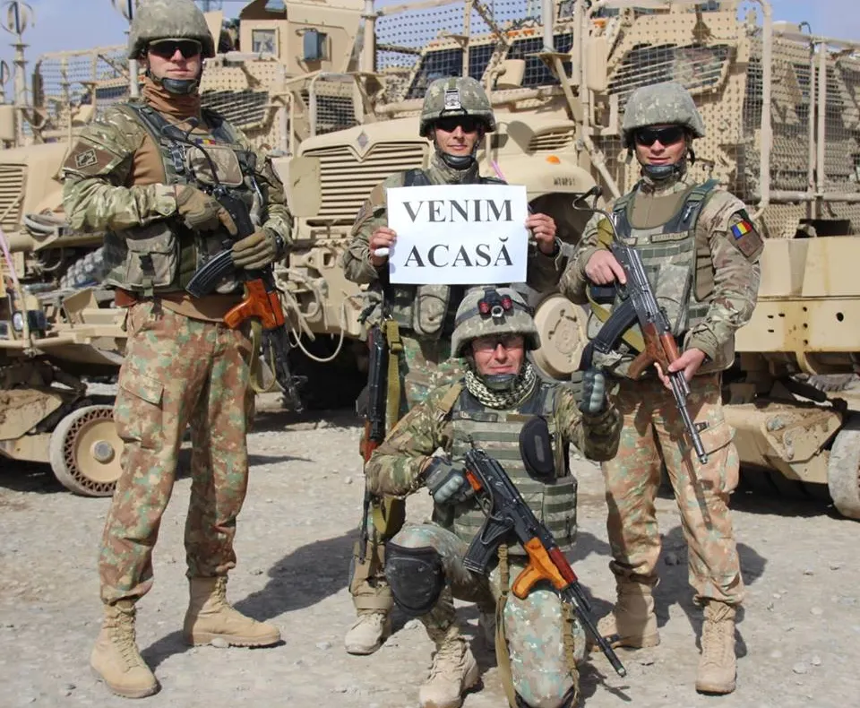 După 6 luni petrecute în Afganistan, ”Șoimii Carpaților” se întorc acasă