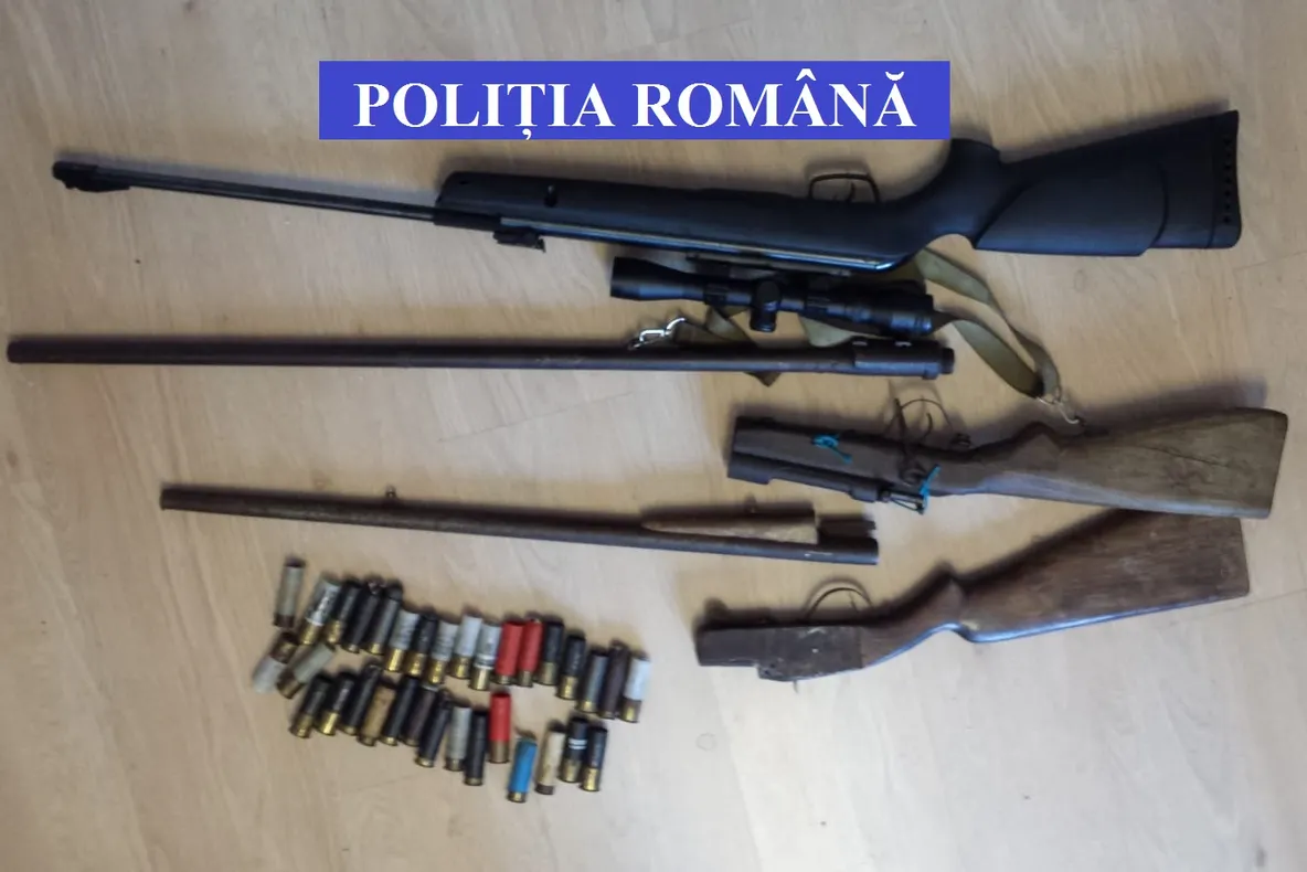 Bărbat din Bistrița-Năsăud, reținut de polițiști pentru deținere ilegală de arme