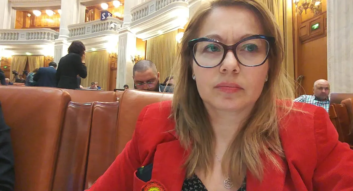 Cristina Iurișniți: Toate cele 26 de amendamente pe care le-am depus  au fost respinse de coaliția PSD! Am cerut votul de onoare parlamentarilor din județul pe care îl reprezint