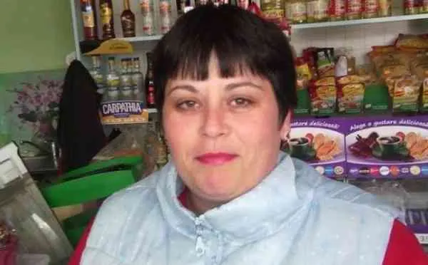 Bistrițeanca acuzată că și-a ucis trei bebeluși după naștere și i-a ascuns în podul unui bloc, ar putea ajunge în arest la domiciliu