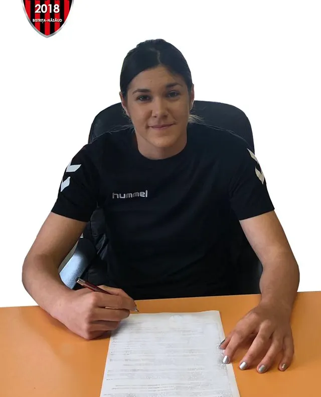 Handbalista Maria Țanc a semnat cu CS Gloria 2018. Următoarele două sezoane va juca la Bistrița