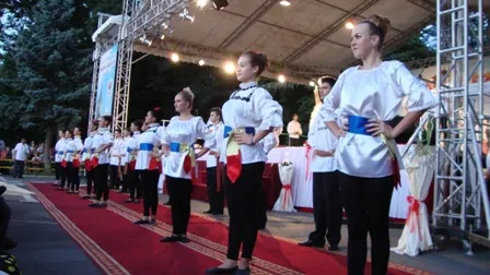 Vineri începe cea de-a 24 ediție a Festivalului Internațional de Folclor ”Nunta Zamfirei”