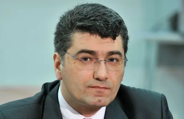Ovidiu Puțura a intrat în politică și este șeful filialei din Bistrița-Năsăud a unui partid de buzunar