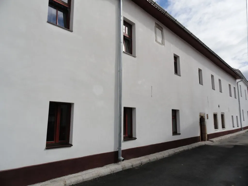 Căminul pentru persoane vârstnice din Bistrița caută un îngrijitor