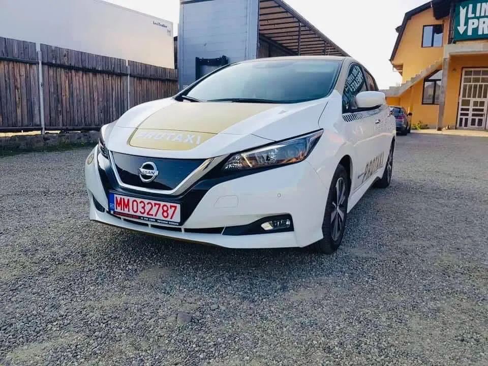 La Bistrița ar putea fi emise licențe de taximetrie pentru mașini electrice