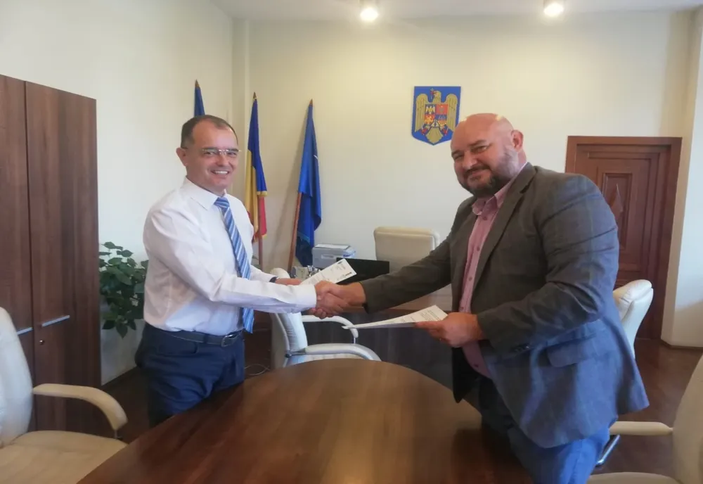Instituția Prefectului Bistrița-Năsăud a semnat un protocol de colaborare cu UBB Cluj - Extensia Bistrița