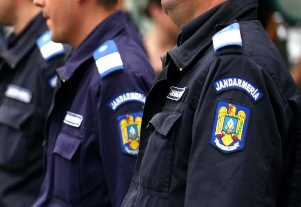 Doi elevi de clasa a X-a din Bistrița, cu dosare penale! Vezi ce au făcut