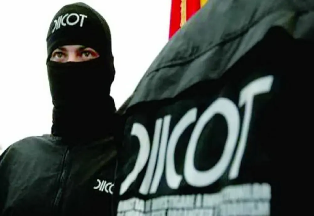 Percheziții DIICOT în Bistrița-Năsăud și în alte 13 județe, dar și în București pe infracțiuni de corupție! Universitatea Spiru Haret, în centrul scandalului