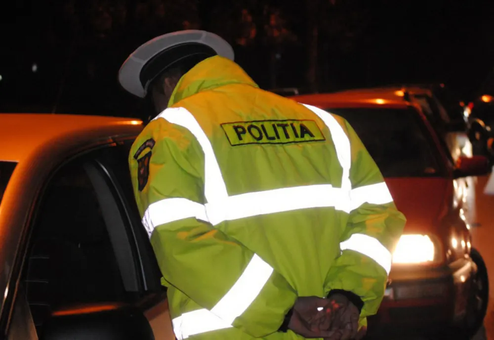 Zeci de șoferi au rămas fără permise, la finalul săptămânii trecute! Au fost aplicate sute de amenzi