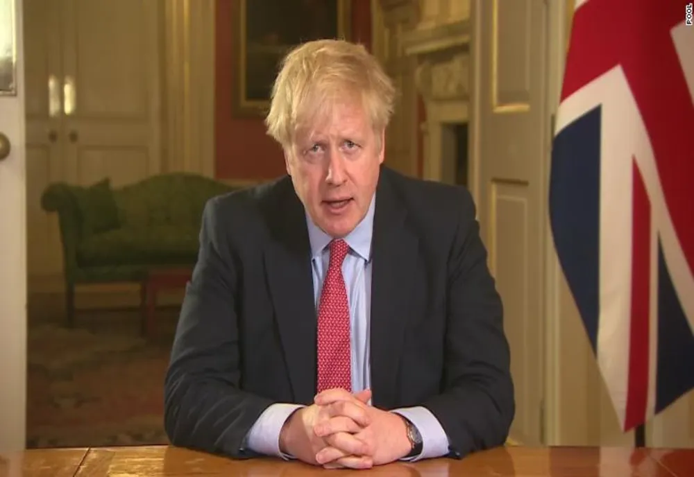 Premierul Boris Johnson a fost mutat la terapie intensivă