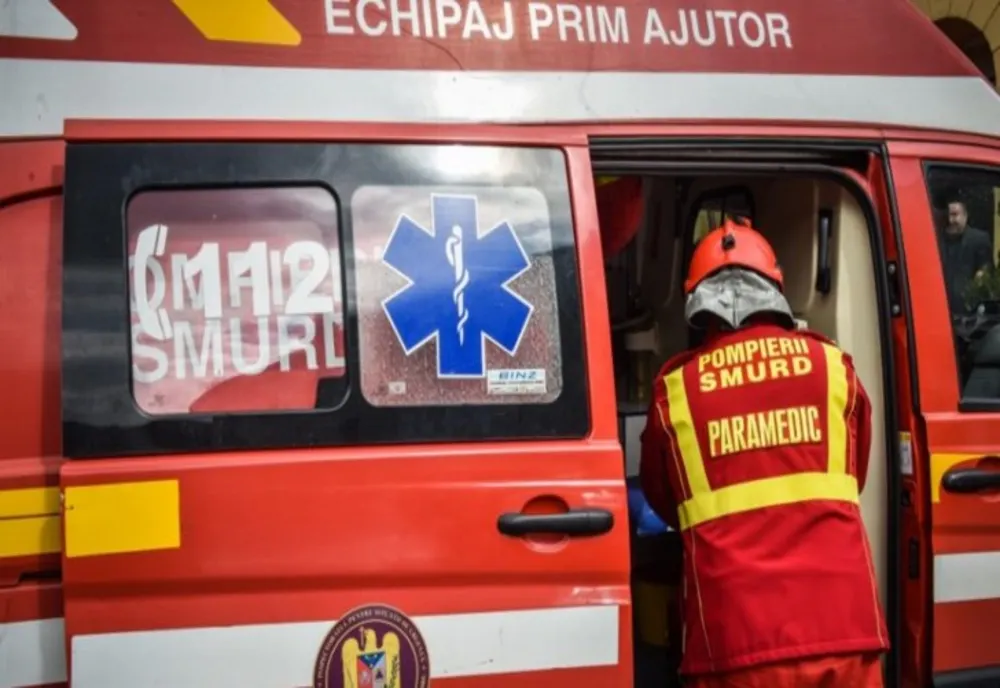 Trei persoane, implicate într-un accident rutier în Ruștior