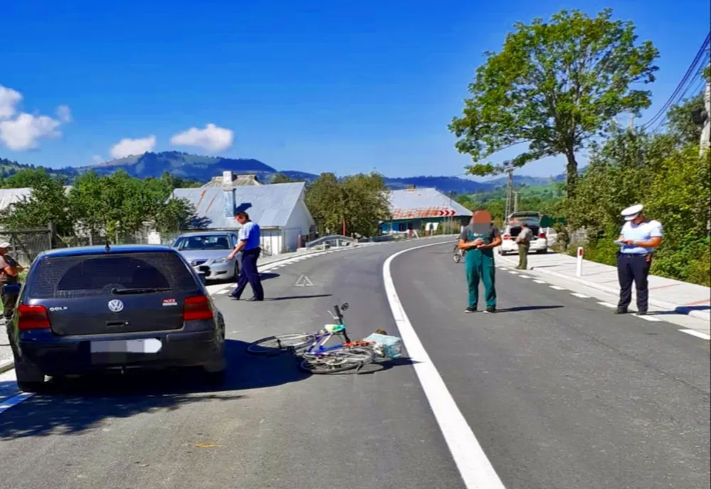Biciclist lovit de mașină în Lunca Ilvei! A fost transportat la spital cu contuzii multiple