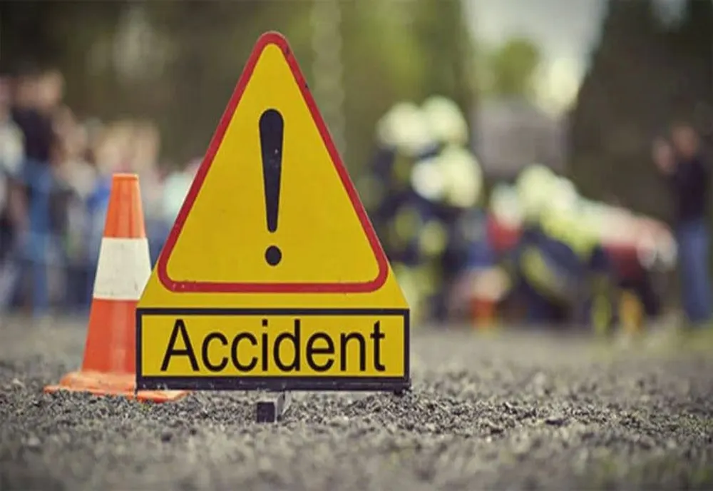 Accident în Mureșenii Bârgăului! Două persoane au fost rănite