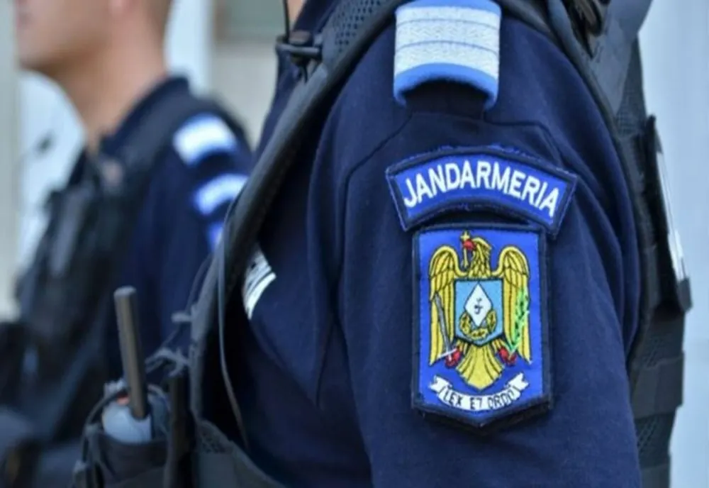 Peste 40 de amenzi, de peste 14.000 lei, aplicate de jandarmii bistrițeni de Crăciun