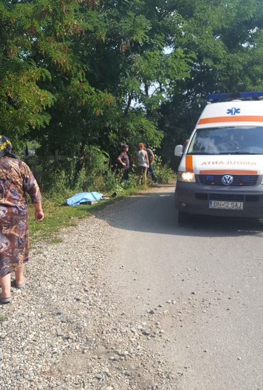 O persoană a decedat în urma unui grav accident rutier petrecut în localitatea Piatra din județul Bistrița-Năsăud (FOTO)