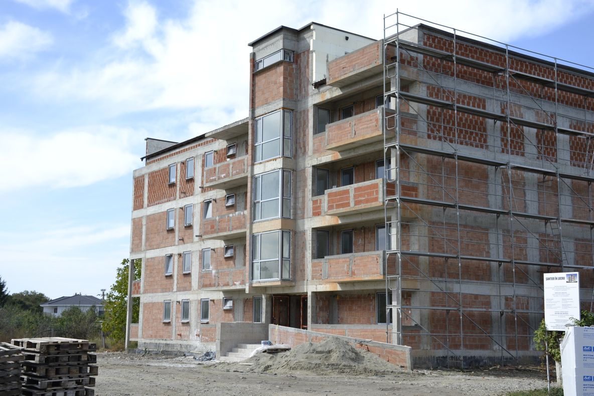 20 de speciliști în sănătate care își desfășoară activitatea în unitățile medicale din Bistrița-Năsăud, pe lista privind repartizarea unei locuințe ANL