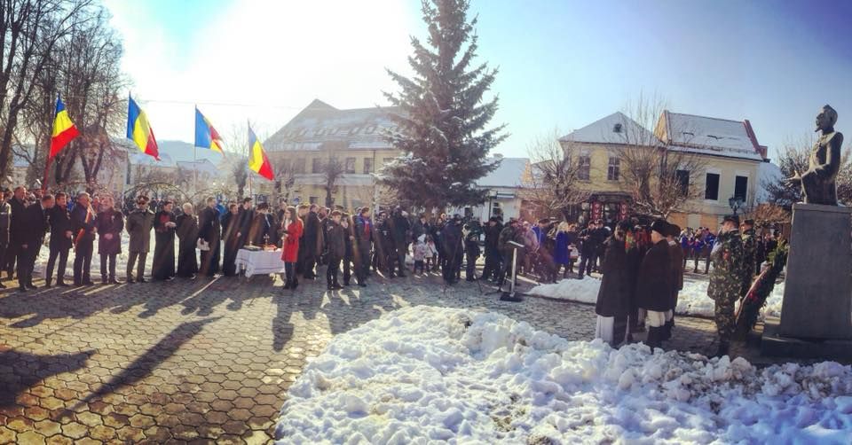 Hai să dăm mână cu mână, cei cu inima română! Programul zilei de 24 ianuarie, Ziua Micii Uniri