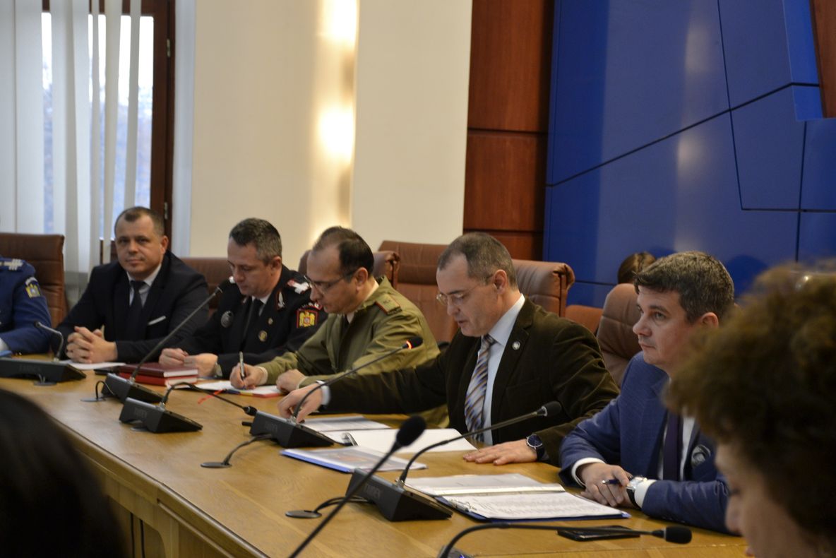 Prefectul de Bistrița-Năsăud, Ovidiu Victor Frenț, susține că tot mai puțini bistrițeni aleg să plece la muncă în străinătate