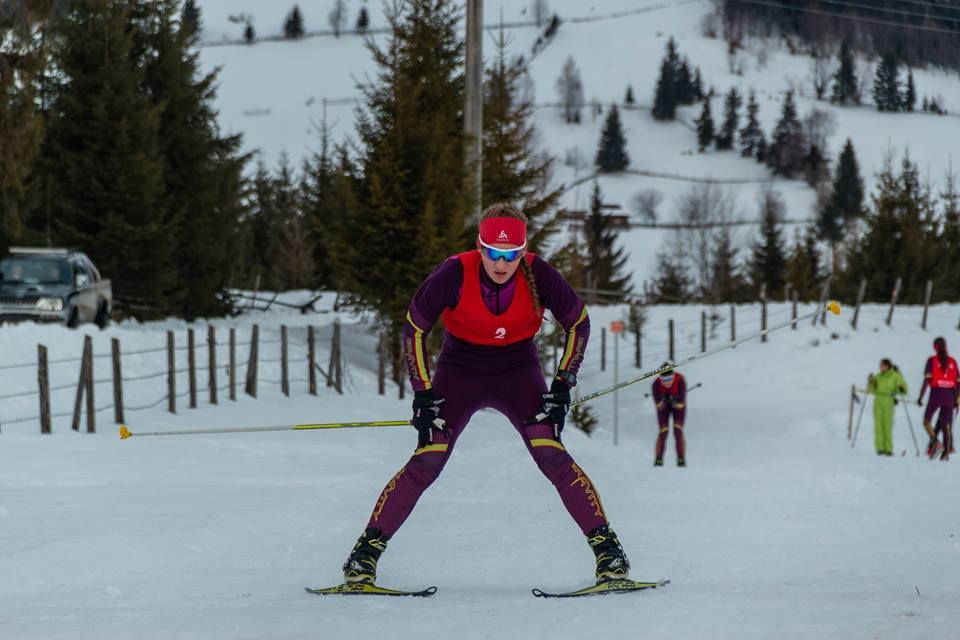 În Piatra Fântânele din Bistrița-Năsăud se desfășoară a VII-a ediție a Festivalului de schi fond și biatlon