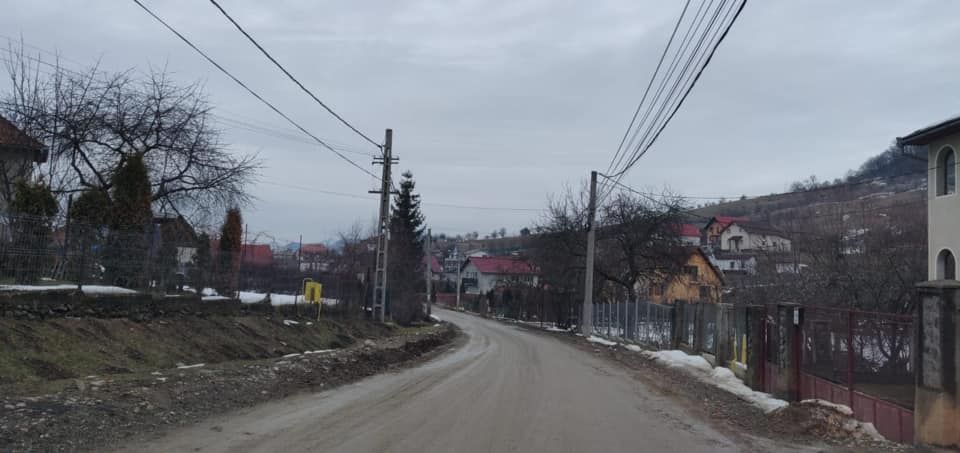 Strada Valea Ghinzii va intra în reabilitare. Procedura de achiziție publică a fost lansată (FOTO)