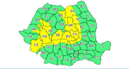 Meteorologii atrag atenția că se întorc ninsorile. Bistrița-Năsăud se află sub atenționare Cod galben