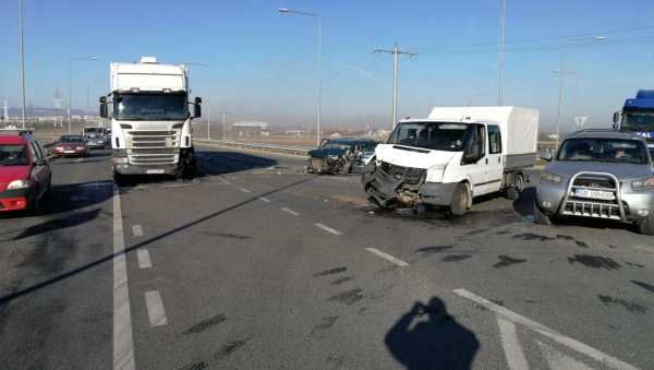 Accident rutier cu cinci victime, provocat de un șofer din Bistrița-Năsăud, în județul Sibiu