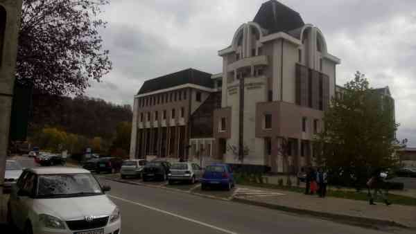 Șefele Tribunalului Bistrița-Năsăud, semnatare a unei scrisori deschise către CSM. Trei asociații de magistrați taxează dur acțiunea