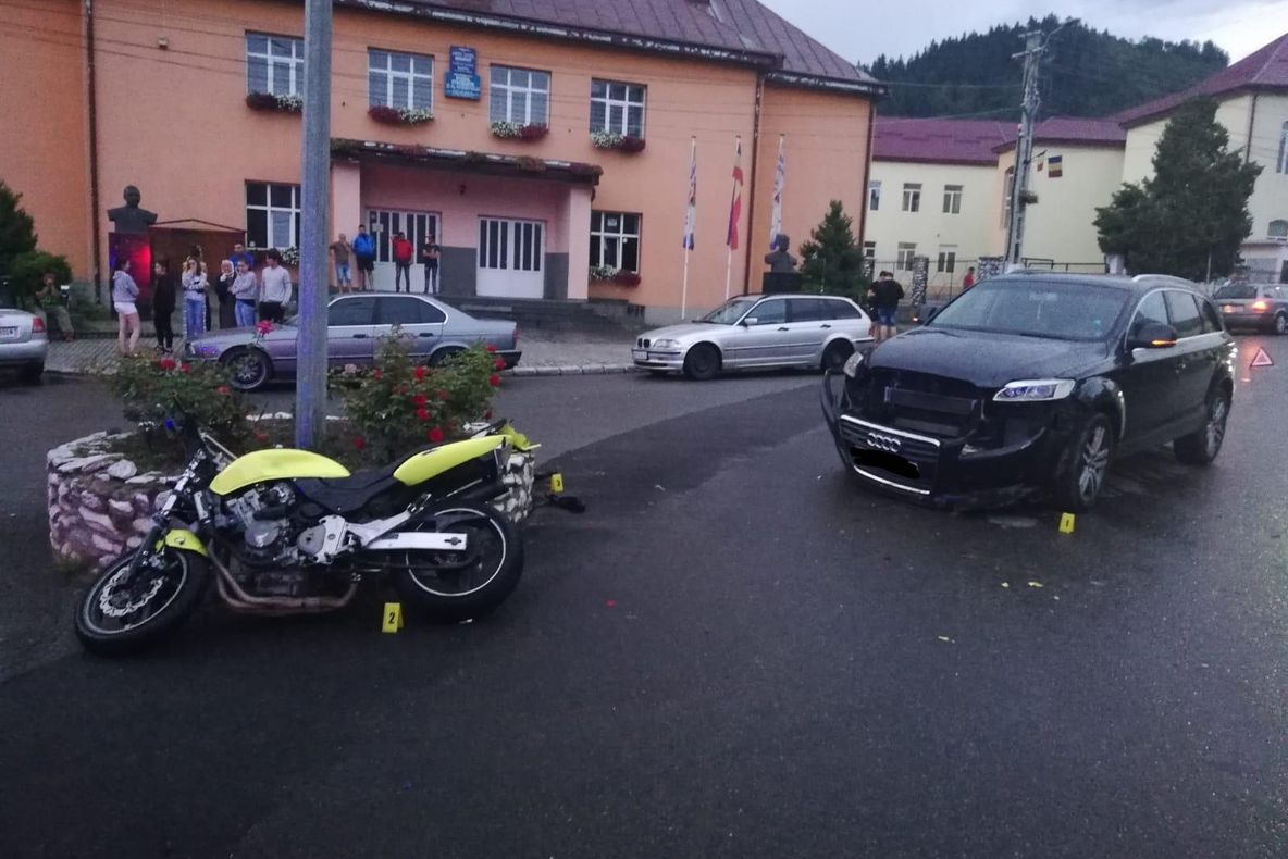 Accident în localitatea bistrițeană Rodna! Un motociclist a ajuns la spital