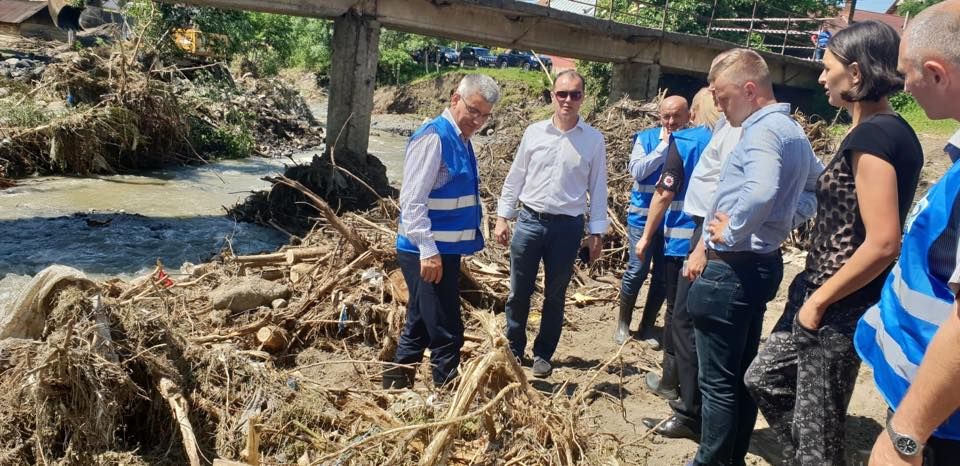 Ministrul Ioan Deneș, în zonele afectate de inundații din Bistrița-Năsăud