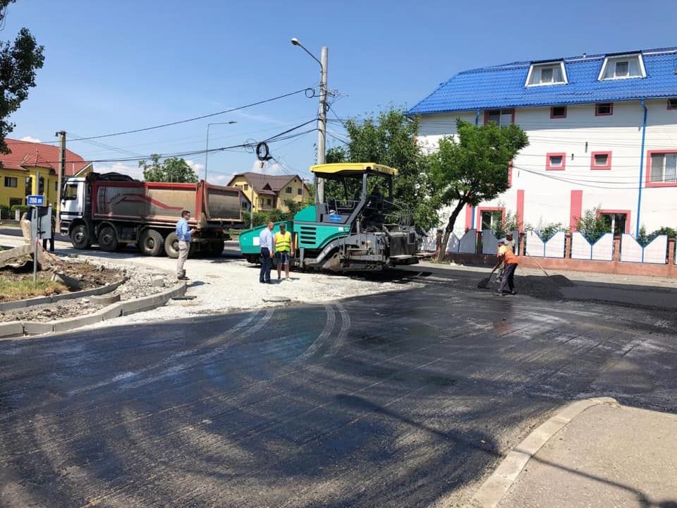 De vineri se reia circulația la intersecția străzilor Ioan Slavici - Colibiței - Arțarilor din municipiul Bistrița