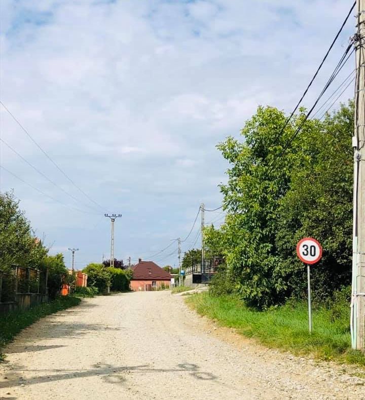 Străzile Valea Ghinzii și Aerodromului, care duc spre Complexul Wonderland din Unirea, intră în modernizare