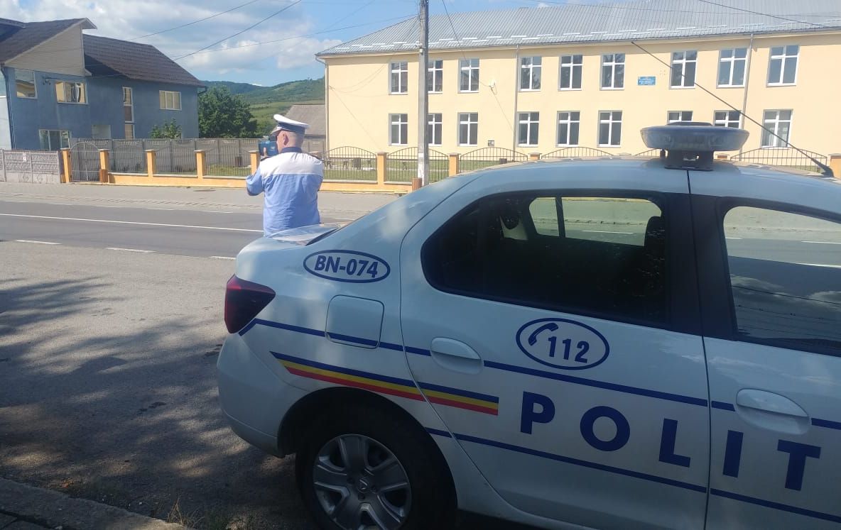 Amplă acțiune de control pe șosele, în weekend. Polițiștii au aplicat peste 200 de amenzi