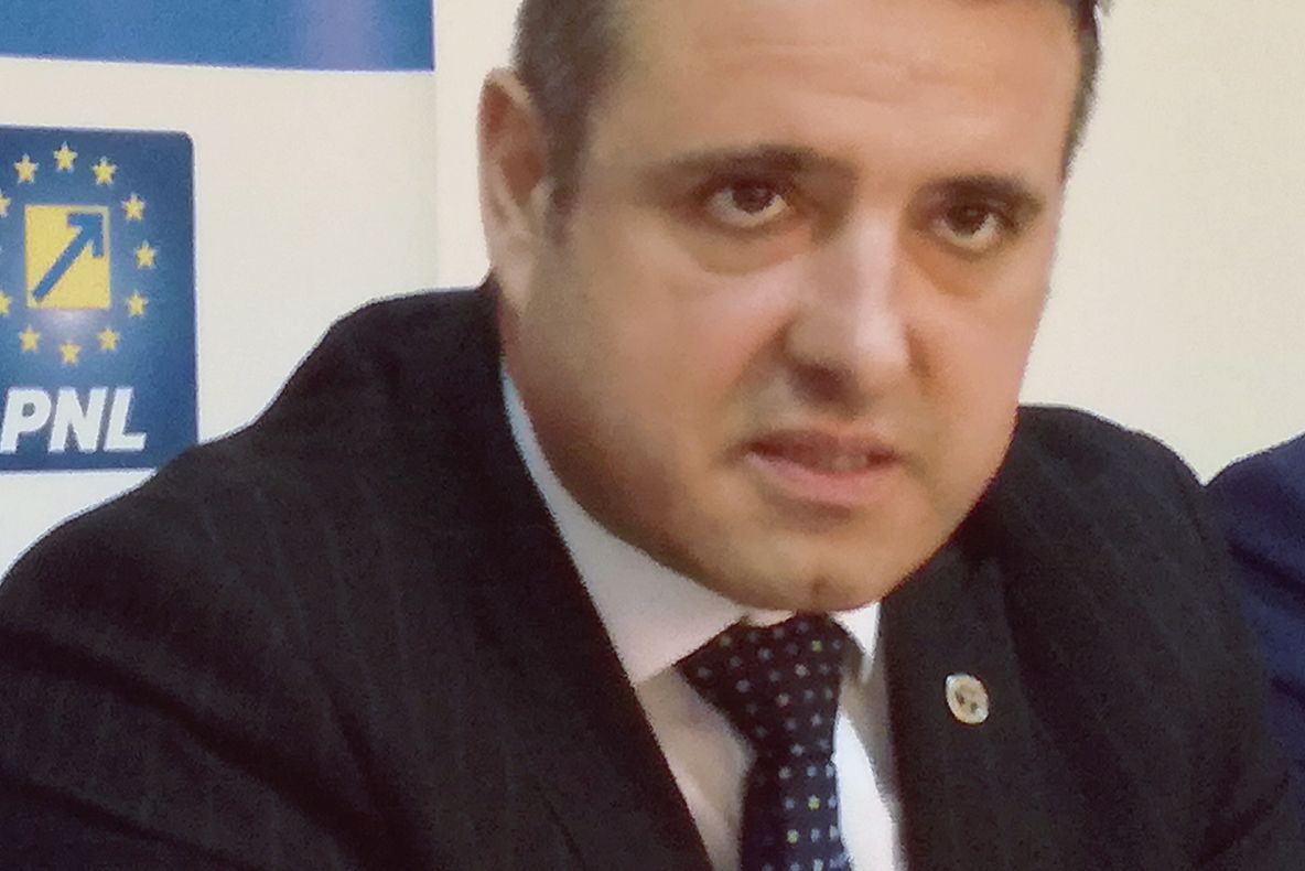 Ioan Turc: Guvernul Dăncilă a căzut! Epoca Dragnea s-a încheiat. Românii au decis