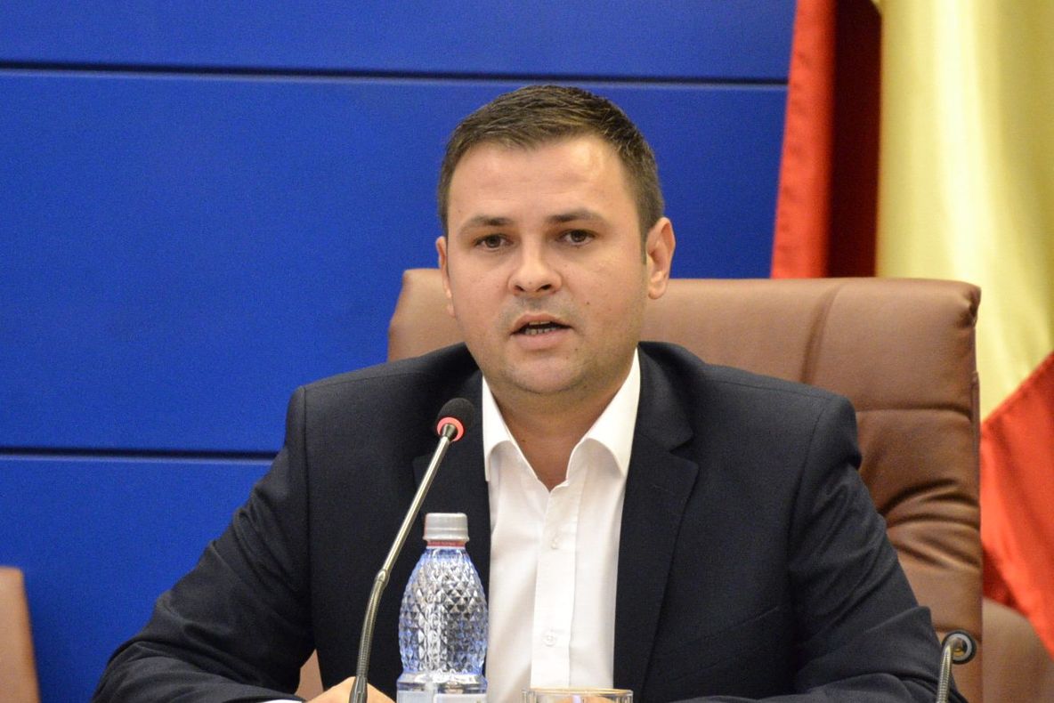 Ministrul Dezvoltării, Daniel Suciu, avertisment public către viitorul guvern: ”Să nu îndrăznească nimeni să oprească investițiile!”