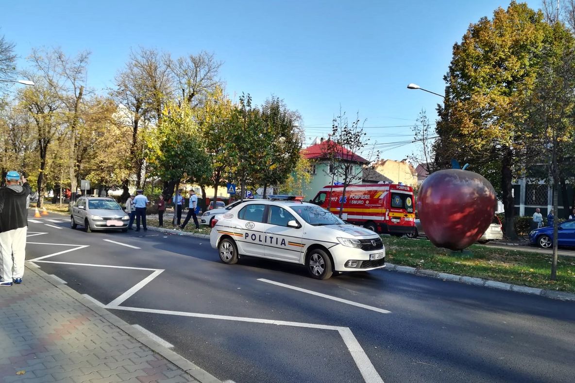 Unul dintre pietonii răniți în accidentul din Bistrița, în stare foarte gravă