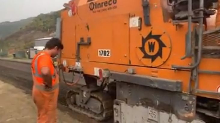 Au început lucrările de modernizare pe tronsonul DN 17D care traversează orașul Sângeorz-Băi