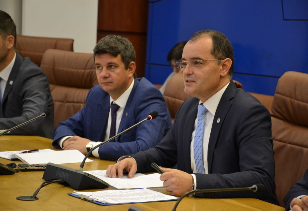 Prefectul și subprefectul județului Bistrița-Năsăud, în așteptarea deciziilor de înlocuire din funcții (VIDEO)