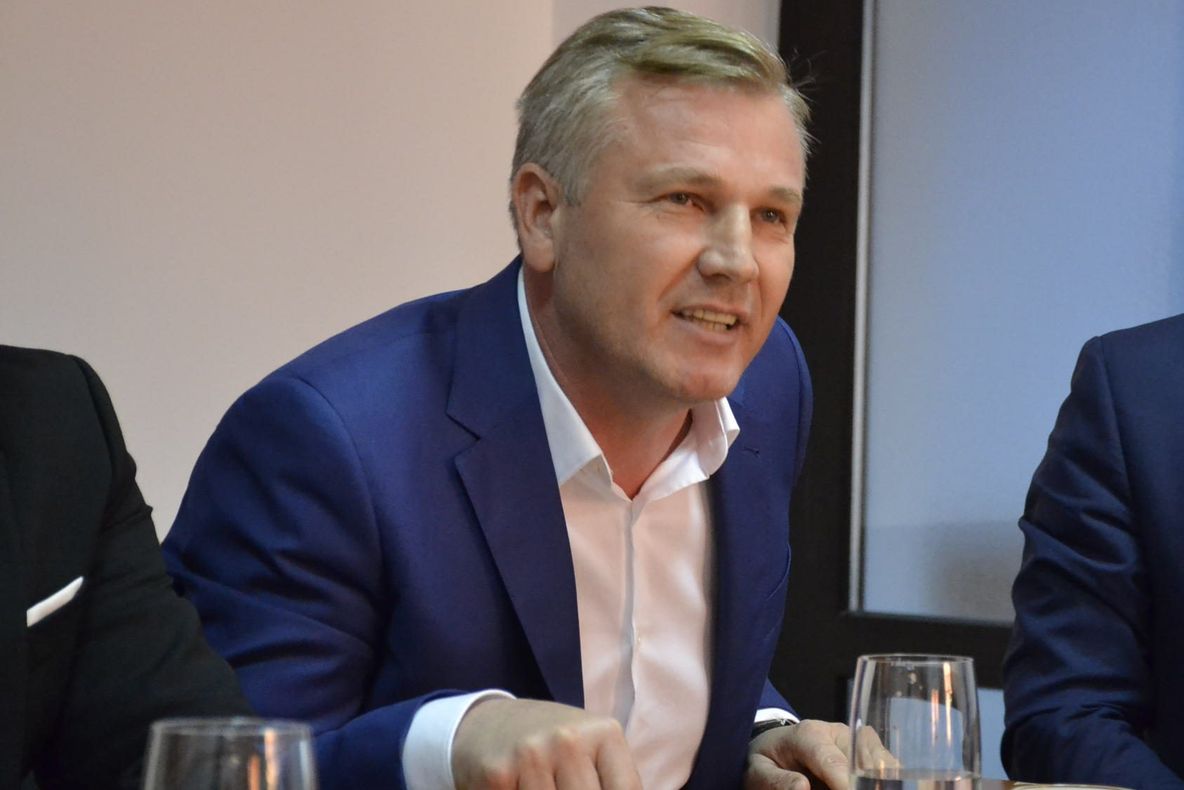 Stelian Dolha (PNL): ”Căștile din urechile președintelui - un fake-news grosolan lansat de PSD!”