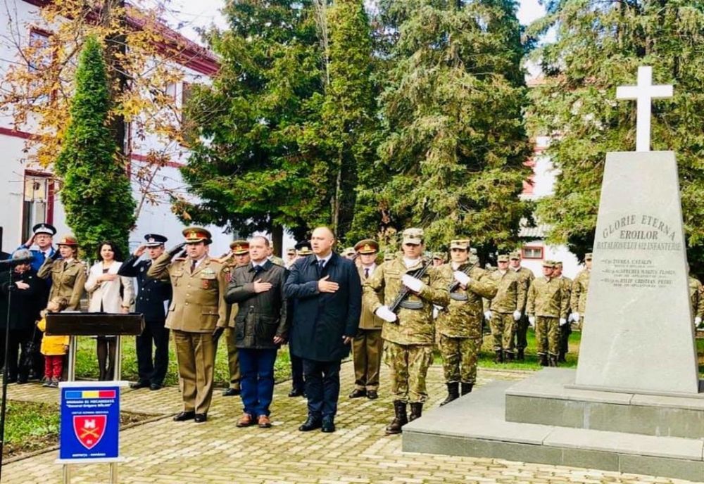 Eroii căzuți la datorie în teatrele de operații, comemorați de Ziua Veteranilor (FOTO)