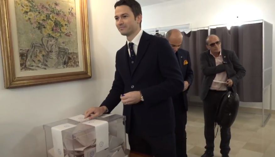 Deputatul Robert Sighiartău (PNL) a votat la Madrid: ”La 30 de ani de la Revoluție cred că vom vedea o sărbătoare a democrației în România!”