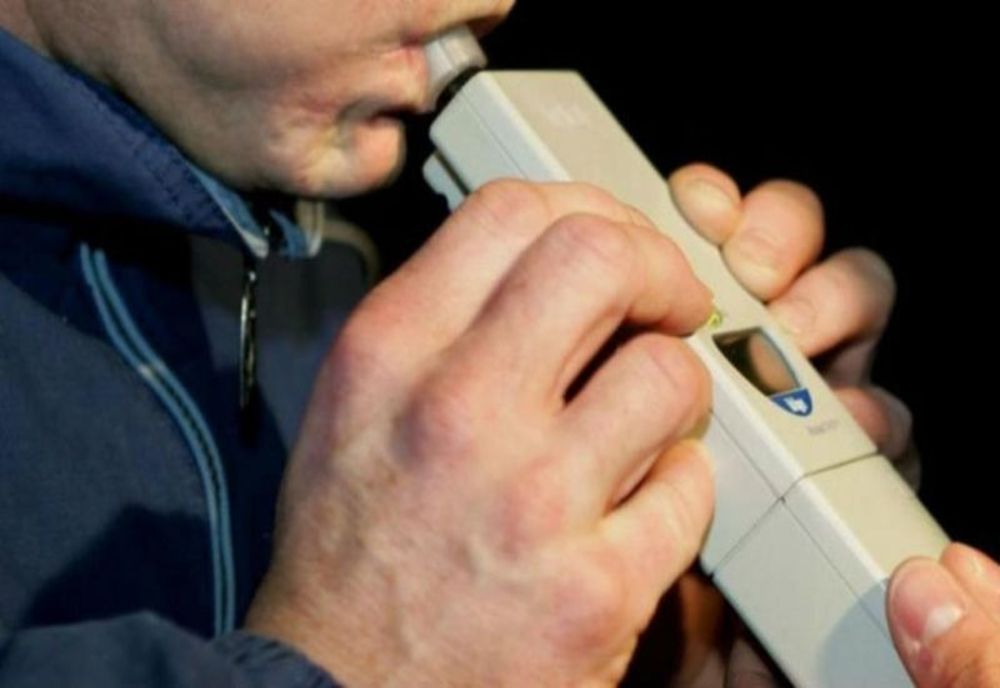Bărbat din Bistrița-Năsăud, reținut după ce a fost prins băut la volan! Rezultatele analizelor toxicologice i-au lăsat mască și pe polițiști