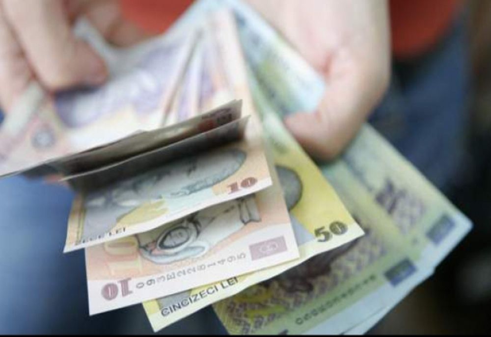 Anul Nou aduce vești bune pentru români! Care este salariul minim de la 1 ianuarie 2020