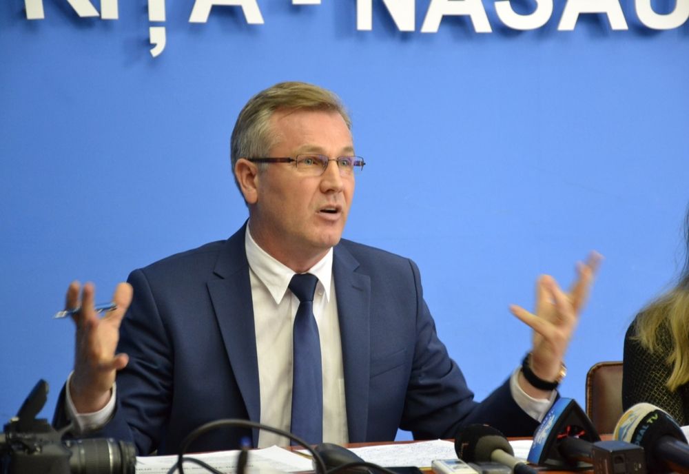 Prefectul Dolha: Bucuria sărbătorilor nu trebuie confundată cu reflexul cumpărăturilor masive! Ducem o luptă contra cronometru și toți trebuie să înțelegem asta