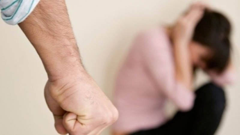 Bărbat din Șieu Măgheruș, cu dosar penal, după ce și-a lovit nevasta