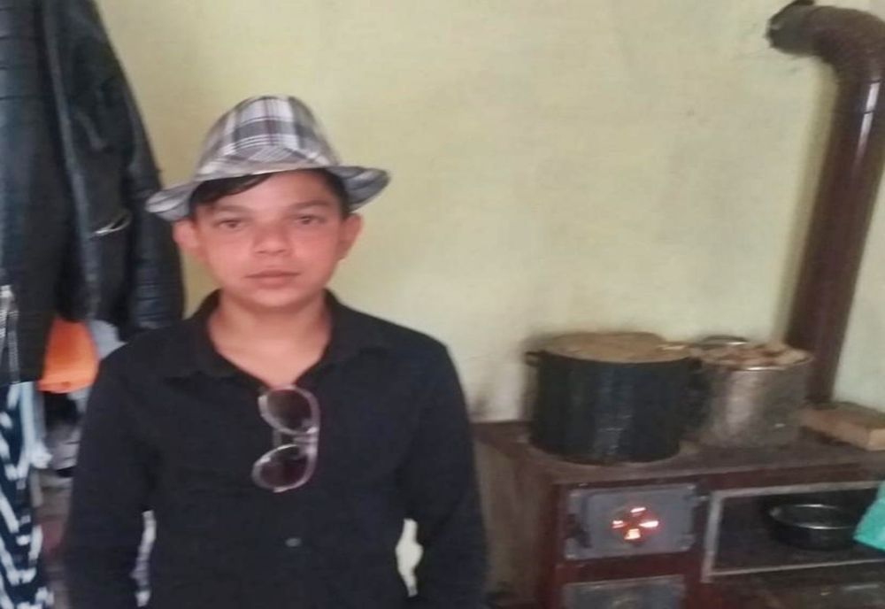 DISPĂRUT! Copil de 13 ani din Bistrița-Năsăud, căutat de polițiști la nivel național